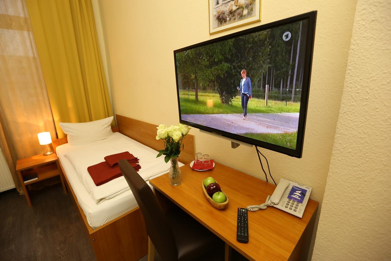 Hotel Ai Koenigshof Берлин Экстерьер фото