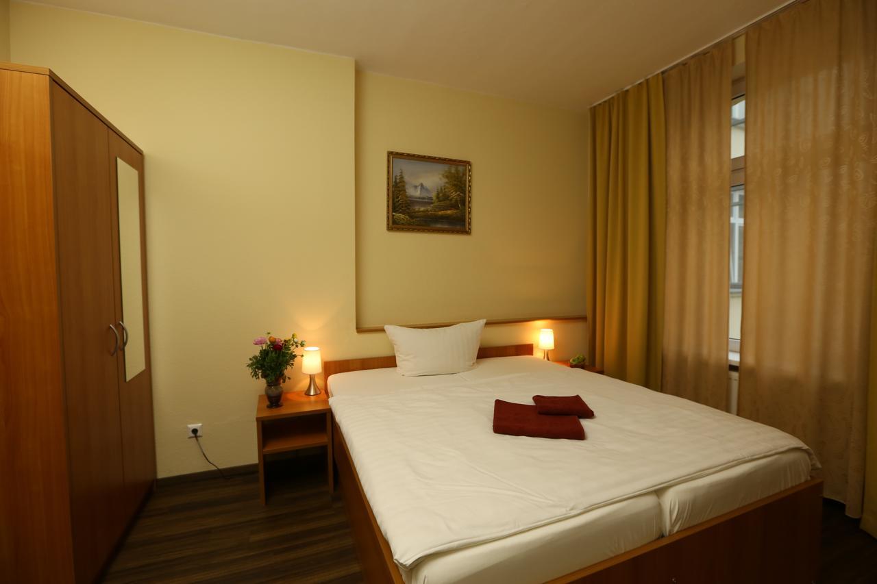 Hotel Ai Koenigshof Берлин Экстерьер фото